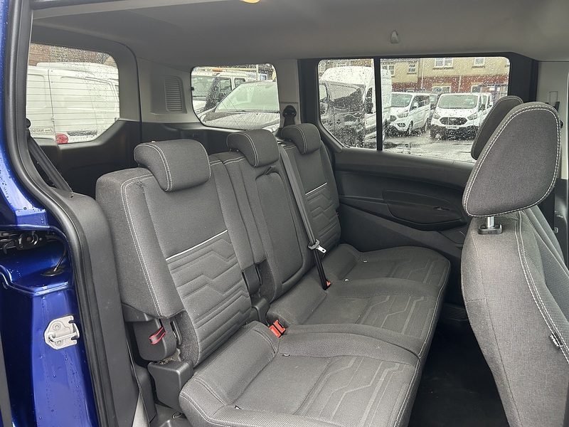 Ford Grand Tourneo Connect 1.5 TDCi Titanium MPV 5dr Diesel Manual Euro 6 (s/s) (120 ps) - U75037