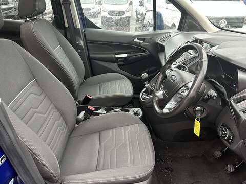 Ford Grand Tourneo Connect 1.5 TDCi Titanium MPV 5dr Diesel Manual Euro 6 (s/s) (120 ps) - U75037