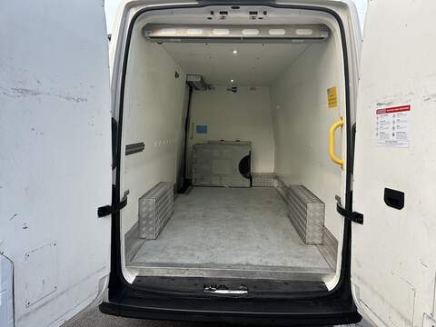 Volkswagen Crafter 2.0 TDI CR35 Startline Panel Van 5dr Diesel Manual FWD LWB High Roof Euro 6 (s/s) (140 ps) - U75038