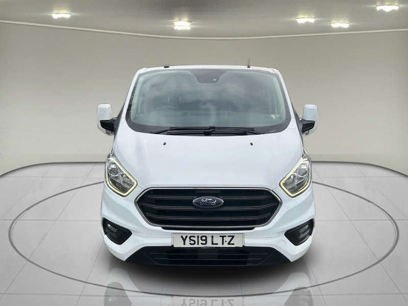 Ford Transit Custom 2.0 300 EcoBlue Limited Panel Van 5dr Diesel Manual L2 H1 Euro 6 (130 ps) - U75039