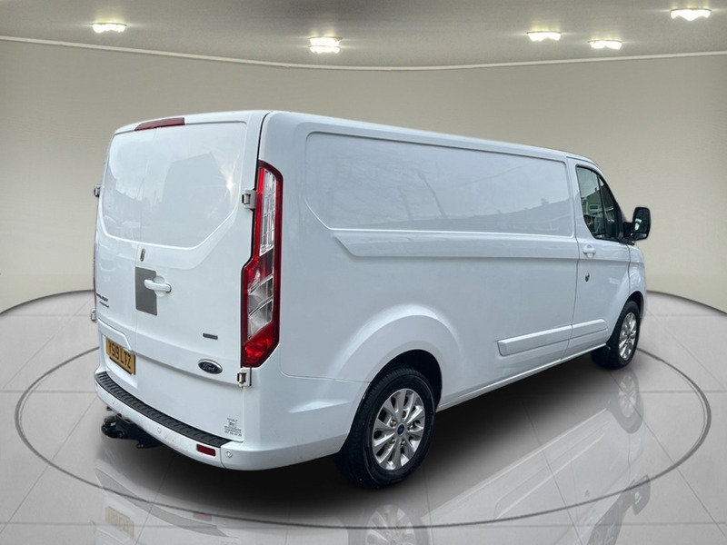 Ford Transit Custom 2.0 300 EcoBlue Limited Panel Van 5dr Diesel Manual L2 H1 Euro 6 (130 ps) - U75039