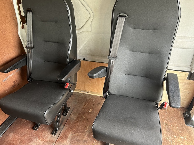 Ford Transit Custom 2.0 300 EcoBlue Limited Panel Van 5dr Diesel Manual L2 H1 Euro 6 (130 ps) - U75039