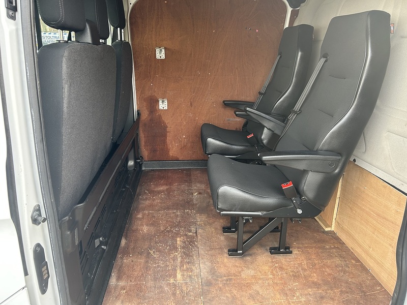 Ford Transit Custom 2.0 300 EcoBlue Limited Panel Van 5dr Diesel Manual L2 H1 Euro 6 (130 ps) - U75039