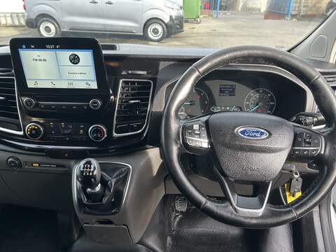 Ford Transit Custom 2.0 300 EcoBlue Limited Panel Van 5dr Diesel Manual L2 H1 Euro 6 (130 ps) - U75039