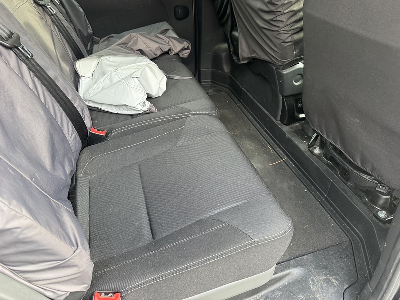 Renault Trafic 2.0 dCi ENERGY 30 Sport Nav Crew Van Double Cab 6dr Diesel Manual SWB Euro 6 (s/s) (145 ps) - U75043