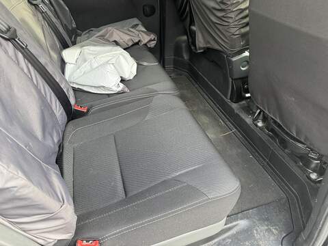 Renault Trafic 2.0 dCi ENERGY 30 Sport Nav Crew Van Double Cab 6dr Diesel Manual SWB Euro 6 (s/s) (145 ps) - U75043