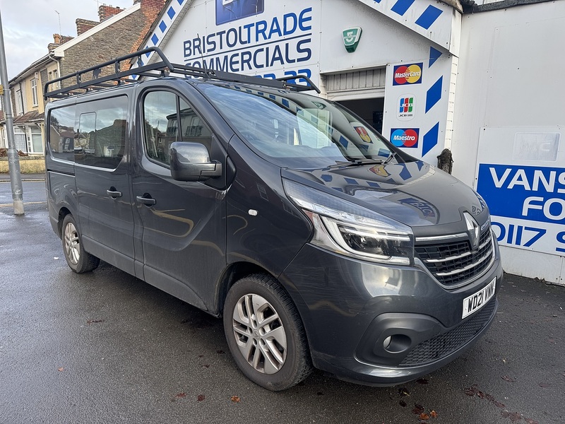 Renault Trafic 2.0 dCi ENERGY 30 Sport Nav Crew Van Double Cab 6dr Diesel Manual SWB Euro 6 (s/s) (145 ps) - U75043