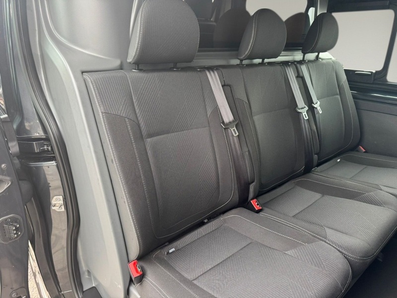 Renault Trafic 2.0 dCi ENERGY 30 Sport Nav Crew Van Double Cab 6dr Diesel Manual SWB Euro 6 (s/s) (145 ps) - U75043