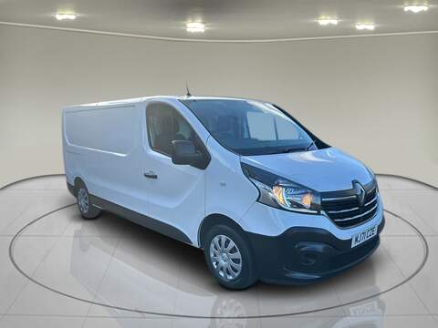 Renault Trafic 2.0 dCi ENERGY 30 Business+ Panel Van 5dr Diesel Manual LWB Standard Roof Euro 6 (s/s) (120 ps) - U75044