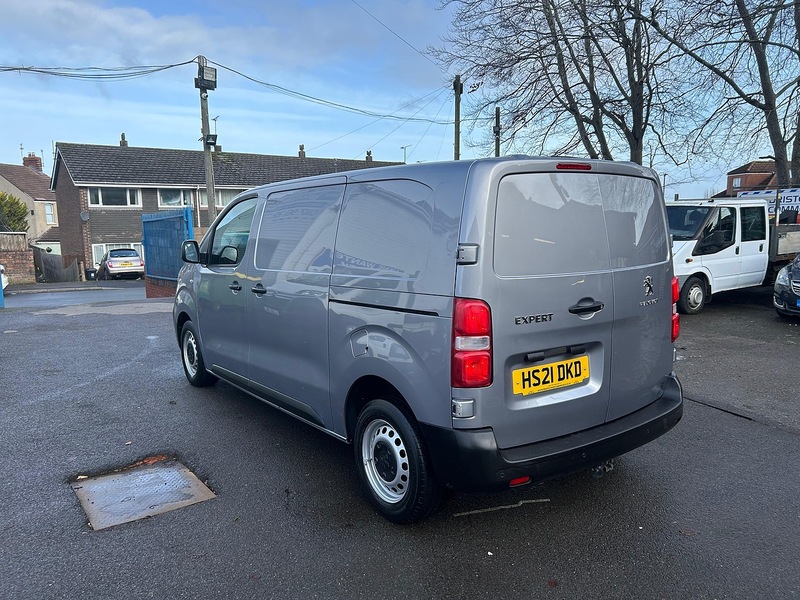 Peugeot Expert 2.0 BlueHDi 1400 Professional Standard Panel Van 6dr Diesel Manual MWB Euro 6 (s/s) (120 ps) - U75045