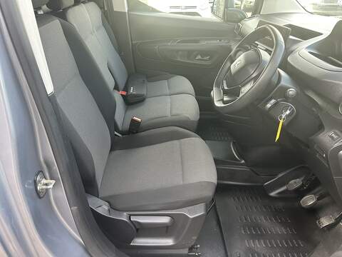 Peugeot Partner 1.5 BlueHDi 1000 Grip Standard Panel Van 5dr Diesel Manual SWB Euro 6 (s/s) (100 bhp) - U75048