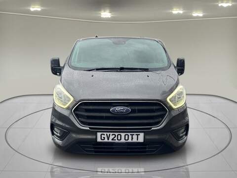 Ford Transit Custom 1.0 340 EcoBoost 13.6kWh Limited Panel Van 5dr Petrol Plug-in Hybrid Auto L1 H1 Euro 6 (126 ps) - U75051