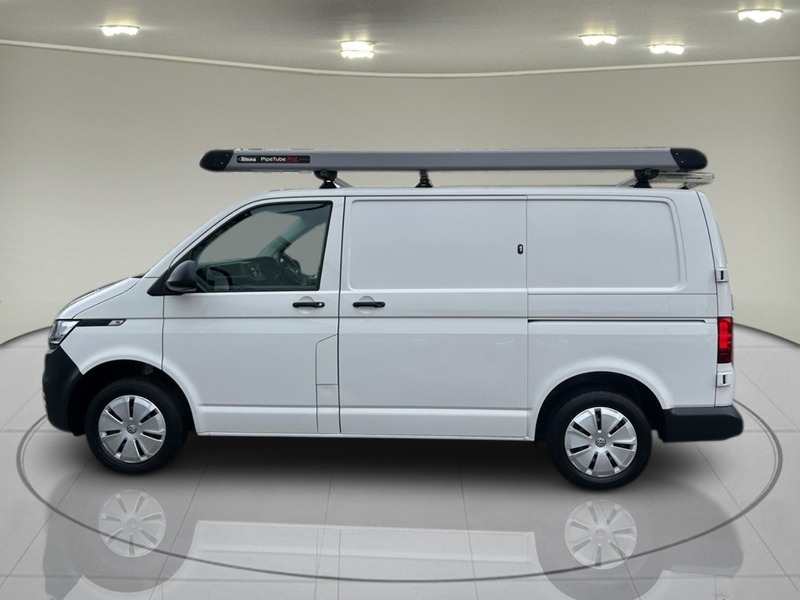 Volkswagen Transporter 2.0 TDI T28 Startline Panel Van 5dr Diesel Manual FWD SWB Euro 6 (s/s) (110 ps) - U75052