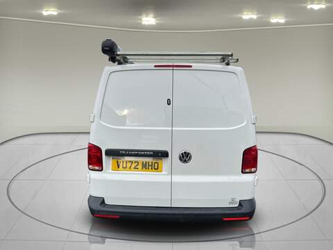 Volkswagen Transporter 2.0 TDI T28 Startline Panel Van 5dr Diesel Manual FWD SWB Euro 6 (s/s) (110 ps) - U75052