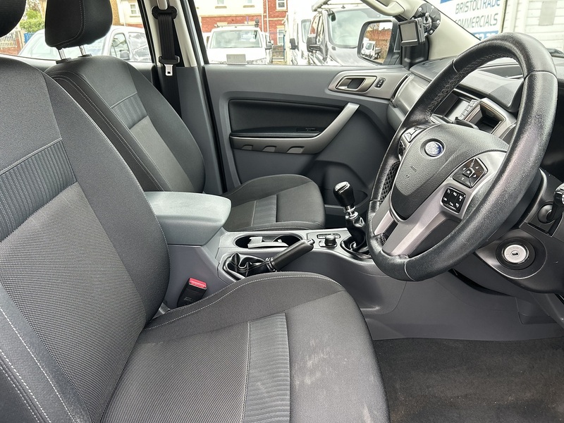 Ford Ranger 2.2 TDCi XLT Pickup Double Cab 4dr Diesel Manual 4WD Euro 5 (s/s) (Eco Axle) (160 ps) - U75053