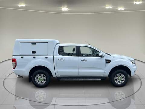 Ford Ranger 2.2 TDCi XLT Pickup Double Cab 4dr Diesel Manual 4WD Euro 5 (s/s) (Eco Axle) (160 ps) - U75053