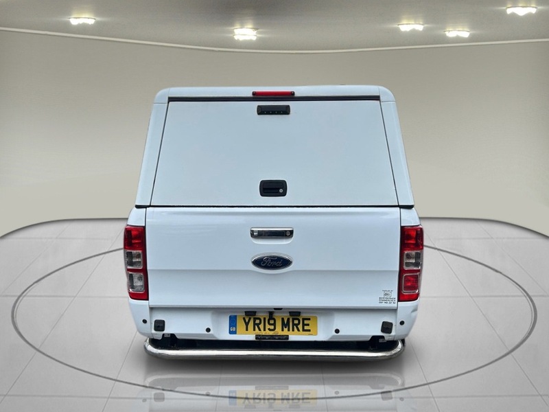 Ford Ranger 2.2 TDCi XLT Pickup Double Cab 4dr Diesel Manual 4WD Euro 5 (s/s) (Eco Axle) (160 ps) - U75053