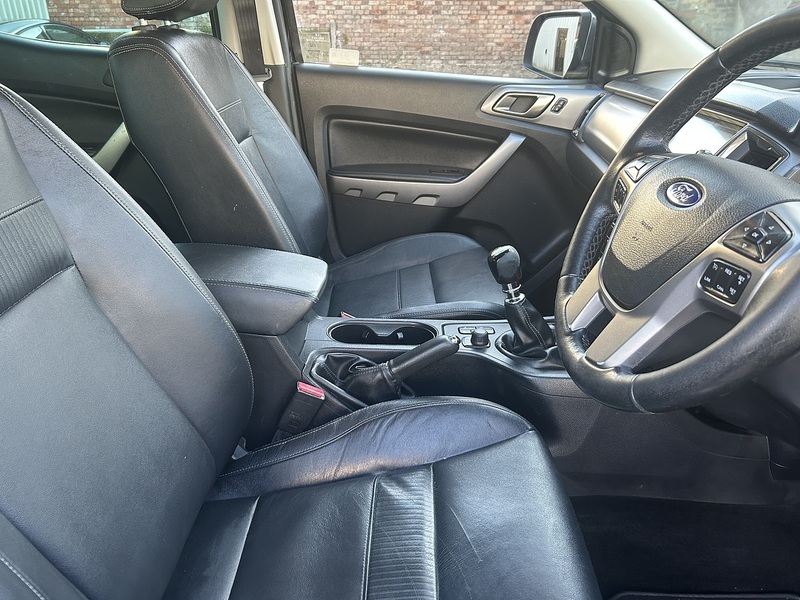 Ford Ranger 2.0 EcoBlue Limited Pickup Double Cab 4dr Diesel Manual 4WD Euro 6 (s/s) (170 ps) - U75063