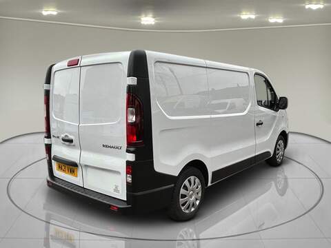 Renault Trafic 2.0 dCi ENERGY 30 Business Panel Van 5dr Diesel Manual SWB Standard Roof Euro 6 (s/s) (120 ps) - U75064