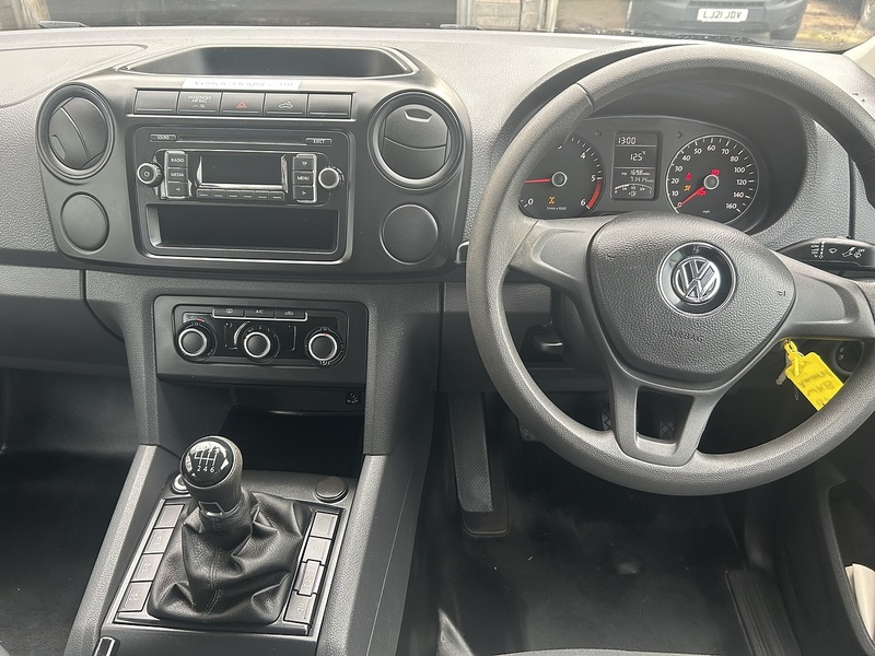 Volkswagen Amarok 2.0 TDI Startline Pickup Double Cab 4dr Diesel Manual 4Motion Selectable Euro 5 (140 ps) - U75071