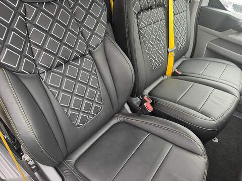 Ford Transit Custom 2.0 320 EcoBlue Limited Crew Van Double Cab 5dr Diesel Manual L1 H1 Euro 6 (s/s) (136 ps) - U75077
