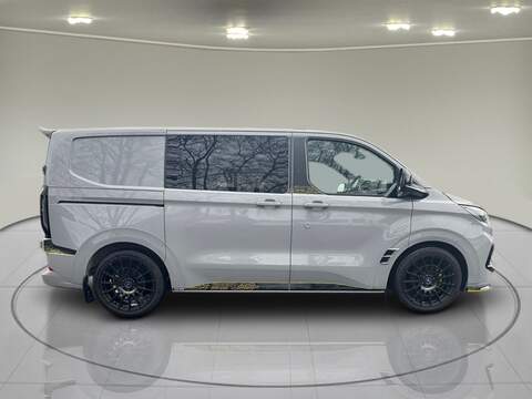 Ford Transit Custom 2.0 320 EcoBlue Limited Crew Van Double Cab 5dr Diesel Manual L1 H1 Euro 6 (s/s) (136 ps) - U75077
