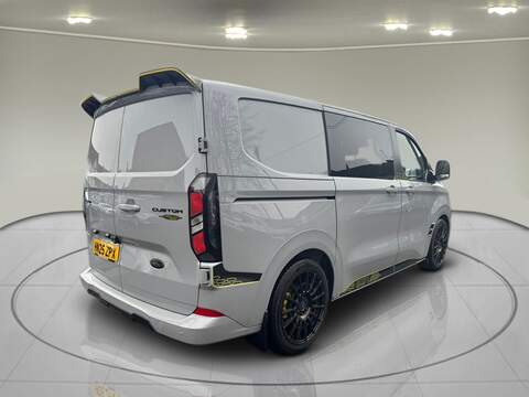 Ford Transit Custom 2.0 320 EcoBlue Limited Crew Van Double Cab 5dr Diesel Manual L1 H1 Euro 6 (s/s) (136 ps) - U75077