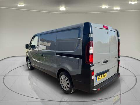 Renault Trafic 1.6 dCi 29 Business Panel Van 5dr Diesel Manual SWB Standard Roof Euro 6 (120 ps) - U75078