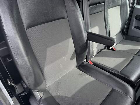 Vauxhall Vivaro 2.0 Turbo D 3100 Sportive Panel Van 5dr Diesel Manual L1 H1 Euro 6 (s/s) (145 ps) - U75082
