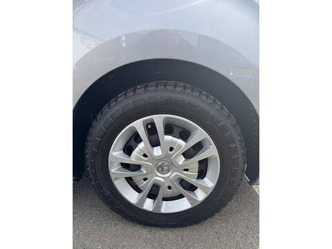 Vauxhall Vivaro 2.0 Turbo D 3100 Sportive Panel Van 5dr Diesel Manual L1 H1 Euro 6 (s/s) (145 ps) - U75082