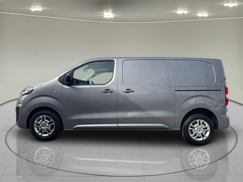Vauxhall Vivaro 2.0 Turbo D 3100 Sportive Panel Van 5dr Diesel Manual L1 H1 Euro 6 (s/s) (145 ps) - U75082