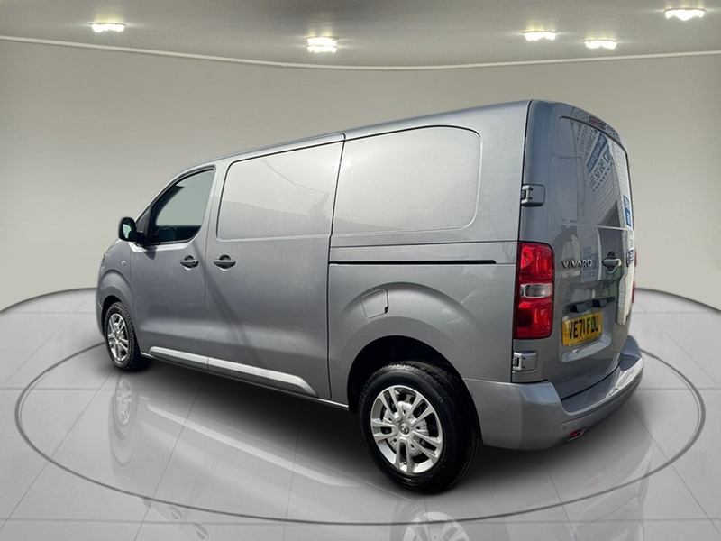 Vauxhall Vivaro 2.0 Turbo D 3100 Sportive Panel Van 5dr Diesel Manual L1 H1 Euro 6 (s/s) (145 ps) - U75082