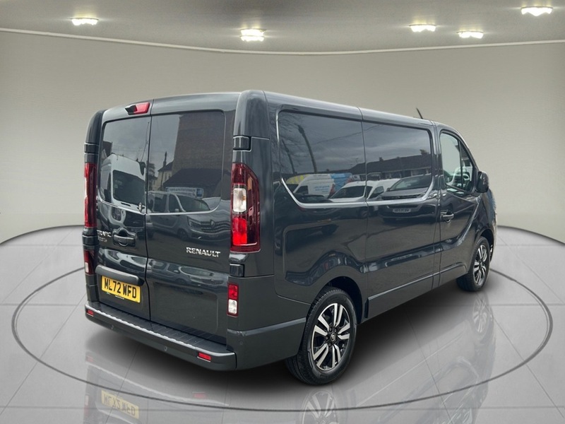 Renault Trafic 2.0 dCi Blue SL28 Sport+ Panel Van 5dr Diesel Manual L1 H1 Euro 6 (s/s) (150 ps) - U75086