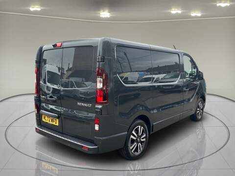 Renault Trafic 2.0 dCi Blue SL28 Sport+ Panel Van 5dr Diesel Manual L1 H1 Euro 6 (s/s) (150 ps) - U75086
