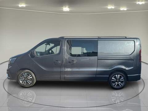 Renault Trafic 2.0 dCi Blue LL30 Sport+ Crew Van Double Cab 6dr Diesel EDC L2 H1 Euro 6 (s/s) (170 ps) - U75102