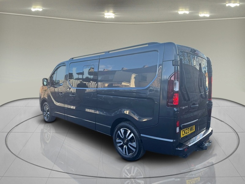 Renault Trafic 2.0 dCi Blue LL30 Sport+ Crew Van Double Cab 6dr Diesel EDC L2 H1 Euro 6 (s/s) (170 ps) - U75102