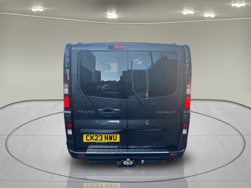 Renault Trafic 2.0 dCi Blue LL30 Sport+ Crew Van Double Cab 6dr Diesel EDC L2 H1 Euro 6 (s/s) (170 ps) - U75102