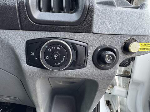 Ford Transit 350 EcoBlue - U75107