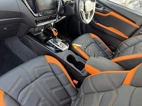 Isuzu D-Max 1.9 TD V-Cross Pickup Double Cab 4dr Diesel Auto 4WD Euro 6 (s/s) (164 ps) - U75109