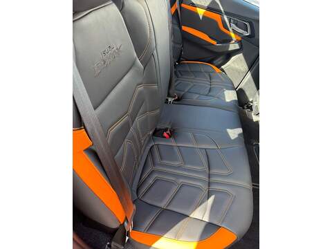 Isuzu D-Max 1.9 TD V-Cross Pickup Double Cab 4dr Diesel Auto 4WD Euro 6 (s/s) (164 ps) - U75109