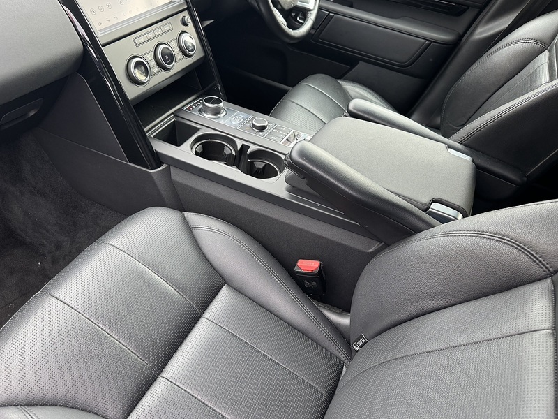 Land Rover Discovery 3.0 SD V6 SE SUV 5dr Diesel Auto 4WD Euro 6 (s/s) (306 ps) - U75116
