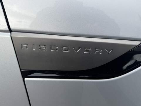 Land Rover Discovery 3.0 SD V6 SE SUV 5dr Diesel Auto 4WD Euro 6 (s/s) (306 ps) - U75116