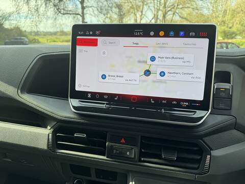 MAN TGE 2.0 BiTurbo 3180d Panel Van 5dr Diesel Auto 4WD LWB High Roof Euro 6 (s/s) (177 ps) - U75117