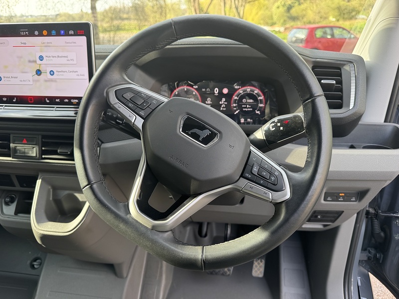 MAN TGE 2.0 BiTurbo 3180d Panel Van 5dr Diesel Auto 4WD LWB High Roof Euro 6 (s/s) (177 ps) - U75117
