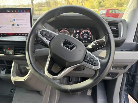 MAN TGE 2.0 BiTurbo 3180d Panel Van 5dr Diesel Auto 4WD LWB High Roof Euro 6 (s/s) (177 ps) - U75117