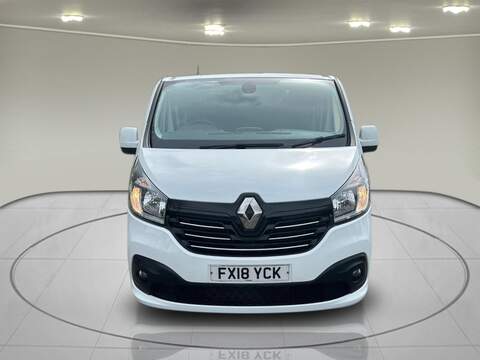 Renault Trafic 1.6 dCi 29 Sport Nav Crew Van Double Cab 6dr Diesel Manual LWB Euro 6 (120 ps) - U75123