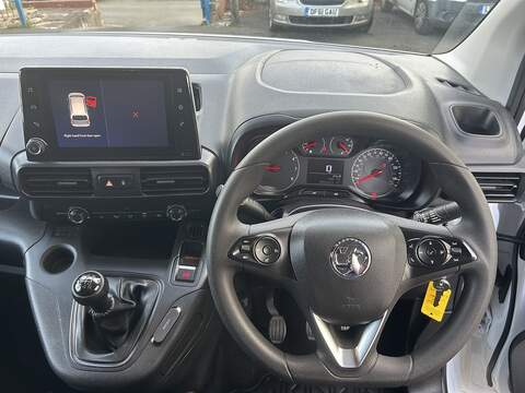 Vauxhall Combo 1.5 Turbo D 2300 Edition Panel Van 4dr Diesel Manual L1 H1 Euro 6 (s/s) (75 ps) - U75124