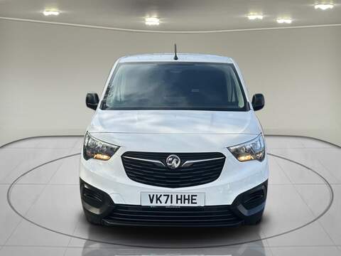 Vauxhall Combo 1.5 Turbo D 2300 Edition Panel Van 4dr Diesel Manual L1 H1 Euro 6 (s/s) (75 ps) - U75124