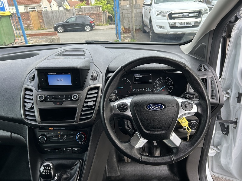 Ford Transit Connect 1.5 230 EcoBlue Trend Crew Van Double Cab 6dr Diesel Manual L2 Euro 6 (s/s) (100 ps) - U75126