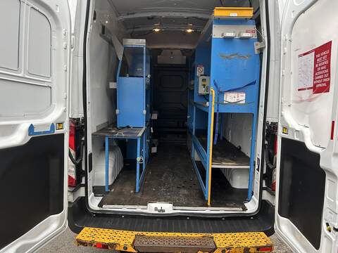 Ford Transit 2.0 350 EcoBlue Panel Van 5dr Diesel Manual FWD L2 H3 Euro 6 (130 ps) - U75129